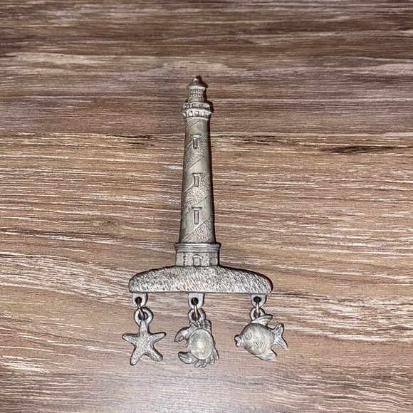 Pewter Lighthouse Brooch - Picture 1 of 4